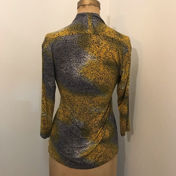 Fabrizio Gianni Jersey Knit V Neck 3/4 Sleeve Top - Picture 4 of 6